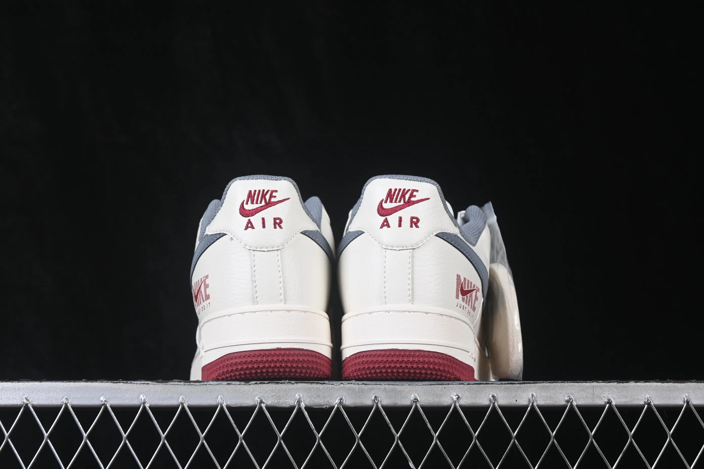 All categories Nk Air Force 1 Air Force series Nk Air Force 1 Low Air Force low-top Nike Air Force 1'07 Low Air Force 1 low-top casual sneakers MM3399-831